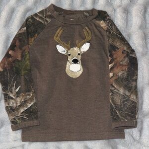 Bass Pro Shop Deer camo Graphic Long-Sleeve Top